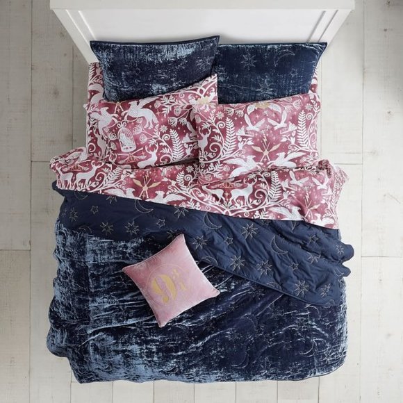 Pottery Barn Bedding Pottery Barn Harry Potter Magical Velvet Moon Stars Full Comforter